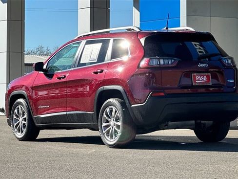 Used 2020 Jeep Cherokee Latitude Plus image 7
