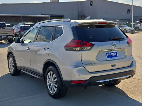 Used 2020 Nissan Rogue SV FWD image 6