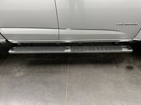 Used 2019 Chevrolet Colorado Z71 image 12