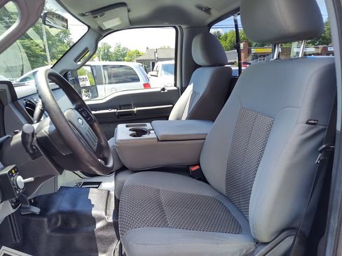 Used 2016 Ford F250 XL w/ Power Equipment Group AWD/4WD image 12