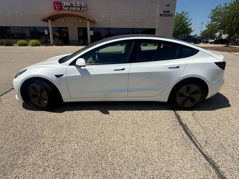 Used 2021 Tesla Model 3 Long Range AWD/4WD image 2