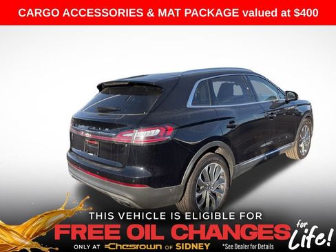 Used 2022 Lincoln Nautilus Reserve w/ Equipment Group 201A image 5