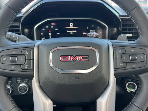 Used 2026 GMC Sierra 1500 SLT w/ SLT Premium Plus Package AWD/4WD image 36