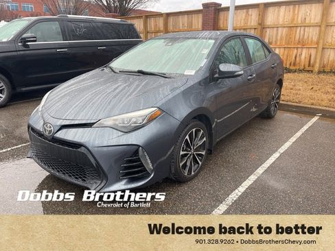 Used 2018 Toyota Corolla SE image 1