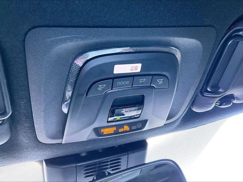 Used 2023 Toyota Corolla SE image 56