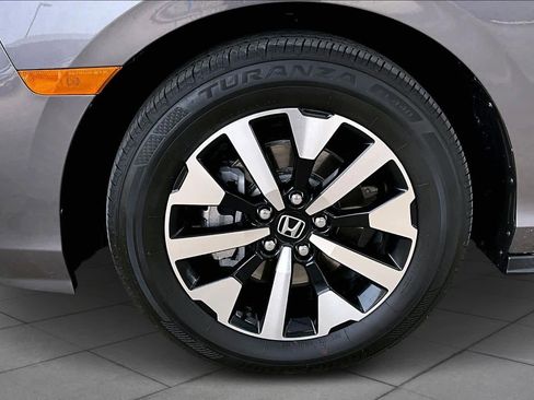 Used 2026 Honda Odyssey EX-L image 9