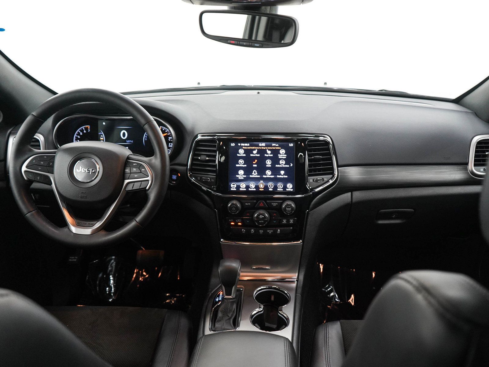 Used 2020 Jeep Grand Cherokee Altitude RWD image 13