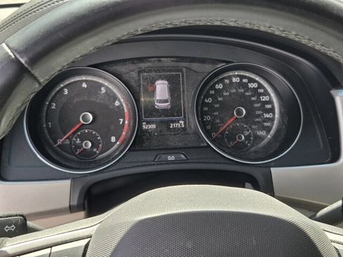 Used 2021 Volkswagen Atlas SE FWD image 11