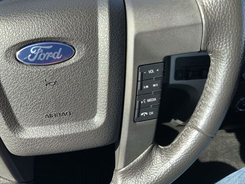 Used 2014 Ford F150 XLT w/ Equipment Group 302A Luxury image 31