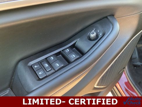 Used 2022 Jeep Grand Cherokee Limited image 24