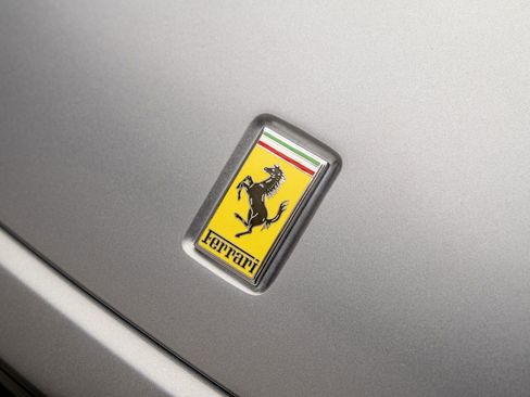 Used 1999 Ferrari 550 Maranello Coupe RWD image 31