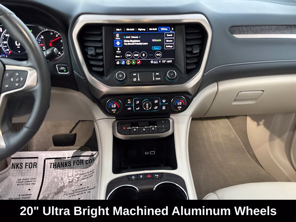 Used 2023 GMC Acadia Denali w/ Denali Ultimate Package AWD/4WD image 30