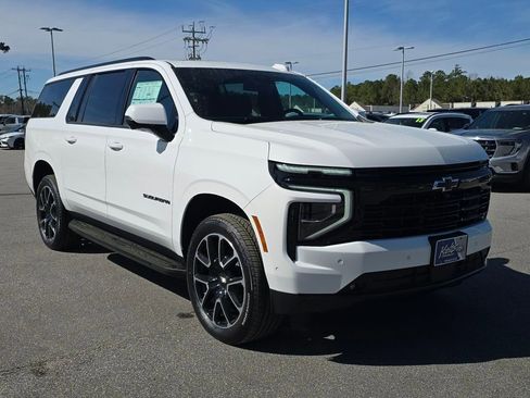 New 2026 Chevrolet Suburban RST w/ Comfort Package AWD/4WD image 7