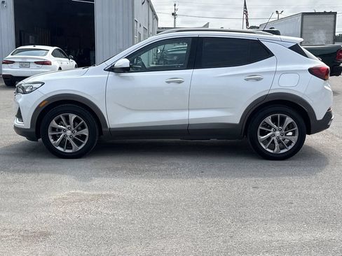 Used 2022 Buick Encore GX Essence w/ Advanced Technology Package FWD image 6