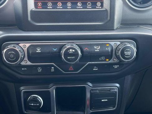 Certified 2023 Jeep Wrangler Sport AWD/4WD image 29