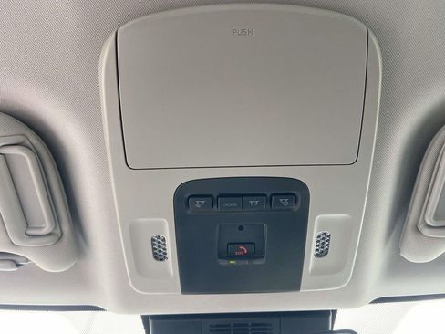 New 2026 Toyota Camry XLE AWD/4WD image 16