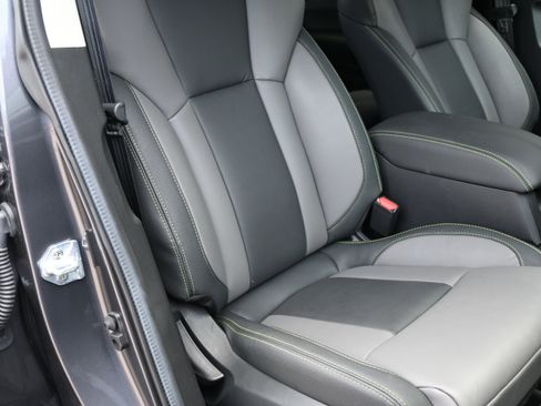 Used 2025 Subaru Ascent Onyx Edition w/ Onyx Package image 33