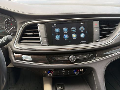Used 2018 Buick Enclave Essence w/ Trailering Package FWD image 25