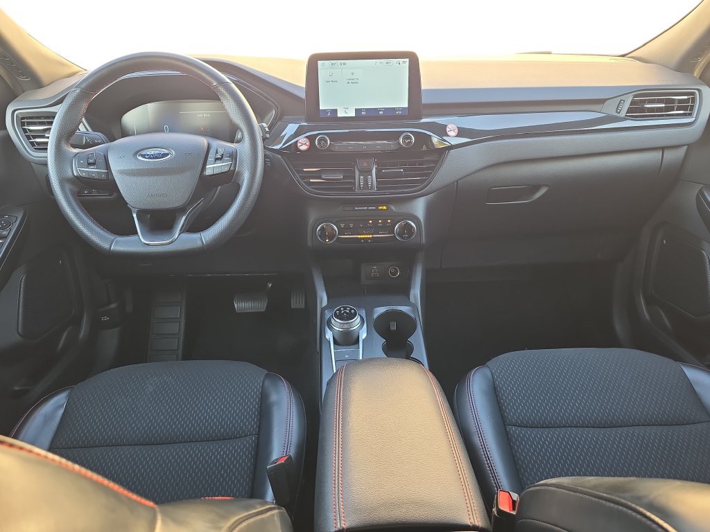 Used 2025 Ford Escape ST-Line FWD image 11