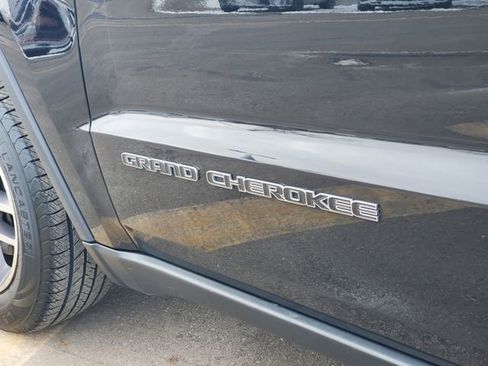 Used 2020 Jeep Grand Cherokee Limited image 31