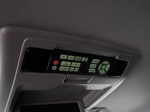 Used 2017 Honda Pilot Elite image 18