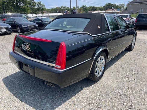 Used 2008 Cadillac DTS FWD image 5