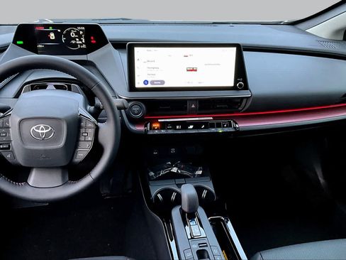 New 2026 Toyota Prius Plug-In Hybrid FWD image 6