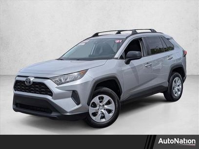 Used 2021 Toyota RAV4 LE w/ Carpet Mat Package (TMS)