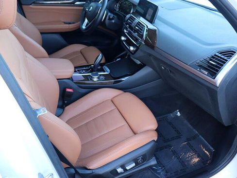 Used 2019 BMW X3 xDrive30i w/ Premium Package image 12