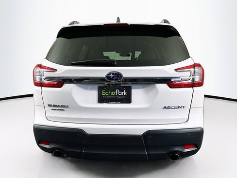 Used 2024 Subaru Ascent Premium w/ Convenience Package image 7