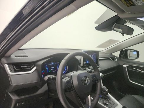 Certified 2024 Toyota RAV4 XLE Premium image 12