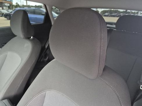 Used 2026 Hyundai Kona SEL Sport FWD image 17