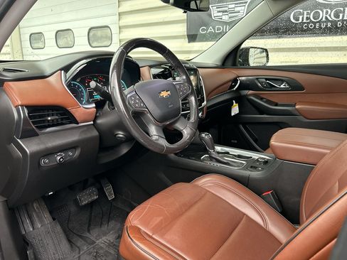 Used 2019 Chevrolet Traverse High Country w/ LPO, 'HIT The Road' Package AWD/4WD image 11