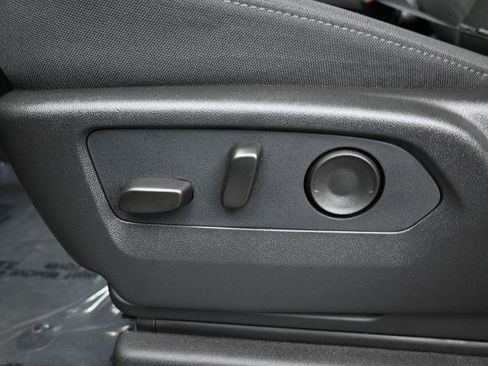 New 2026 Chevrolet Silverado 2500 Custom w/ Custom Value Package image 15