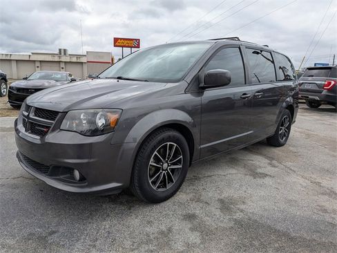 Used 2018 Dodge Grand Caravan GT image 7