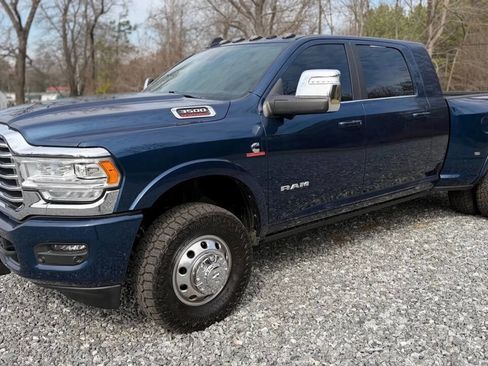 Used 2023 RAM 3500 Limited image 3