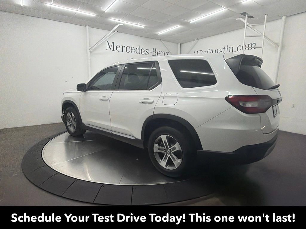 Used 2024 Honda Pilot EX-L image 6