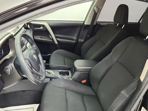 Used 2018 Toyota RAV4 XLE w/ Plus Extra Value Package FWD image 20