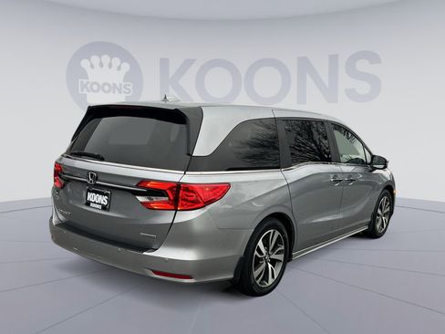 Used 2023 Honda Odyssey Touring image 7