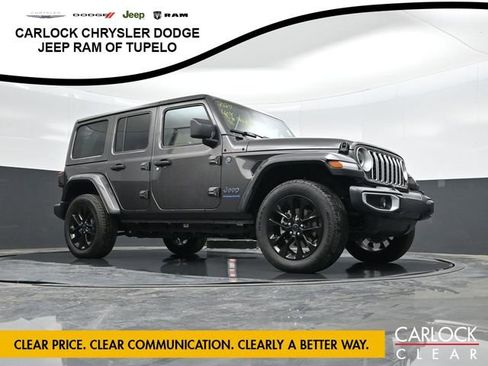 Used 2025 Jeep Wrangler Sahara w/ Safety Group AWD/4WD image 33