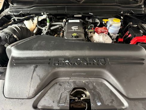 Used 2021 RAM 3500 Laramie image 10