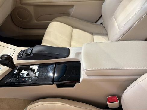 Used 2013 Lexus ES 350 w/ Premium Pkg image 26