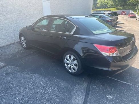 Used 2009 Honda Accord EX-L image 3