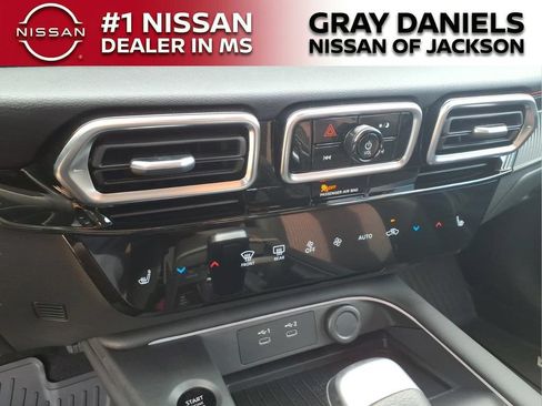 New 2026 Nissan Sentra SR w/ SR All Weather Package FWD image 17