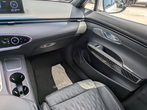 Certified 2023 Genesis GV70 3.5T Sport w/ Sport Prestige Package AWD/4WD image 16