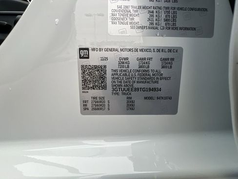 New 2026 GMC Sierra 1500 AT4 w/ Technology Package image 35