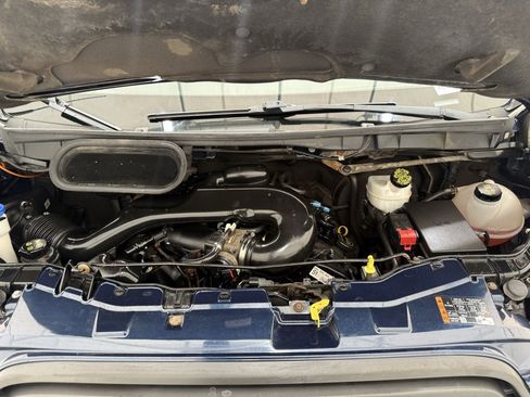 Used 2015 Ford Transit 150 XL image 8