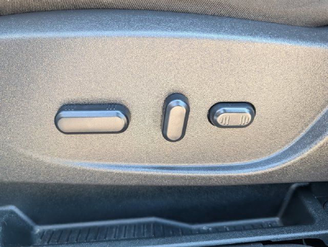 Used 2019 Ford Escape SE AWD/4WD image 23