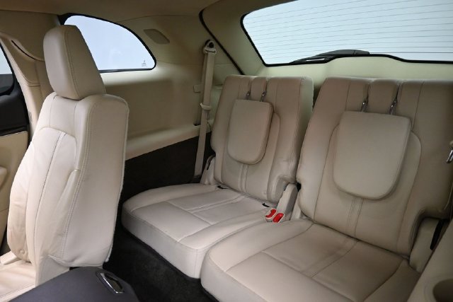 Used 2019 Lincoln MKT AWD image 21