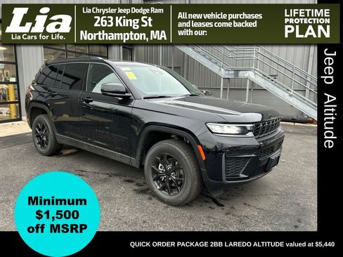 New 2026 Jeep Grand Cherokee Altitude image 1